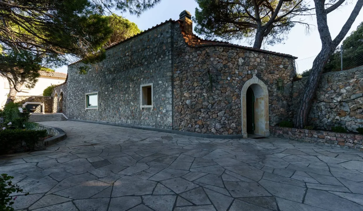 Italy Porto santo stefano 5 bedrooms villa for sale (20)