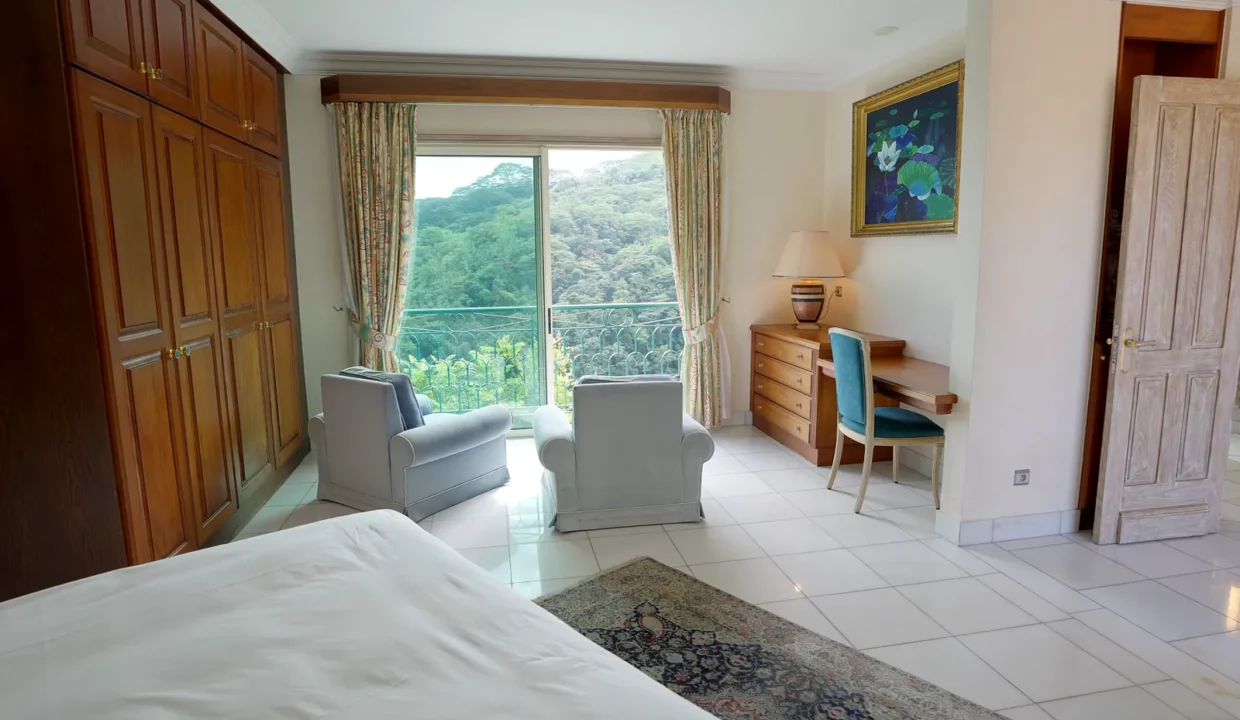 tahiti-luxurious-villa-7-bedrooms-seaview (20)