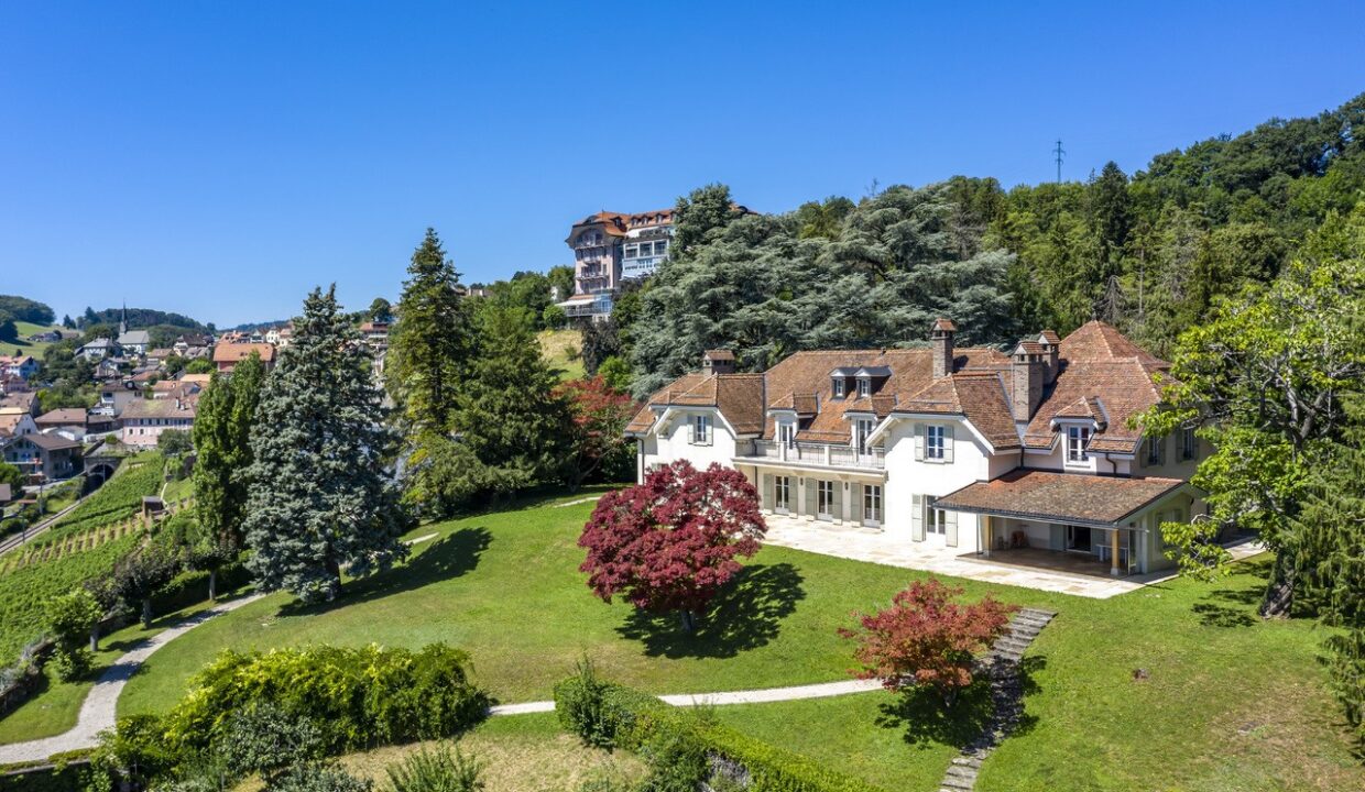 MAISON DE MAITRE CHEXBRES LAKE GENEVA FOR SALE (1)