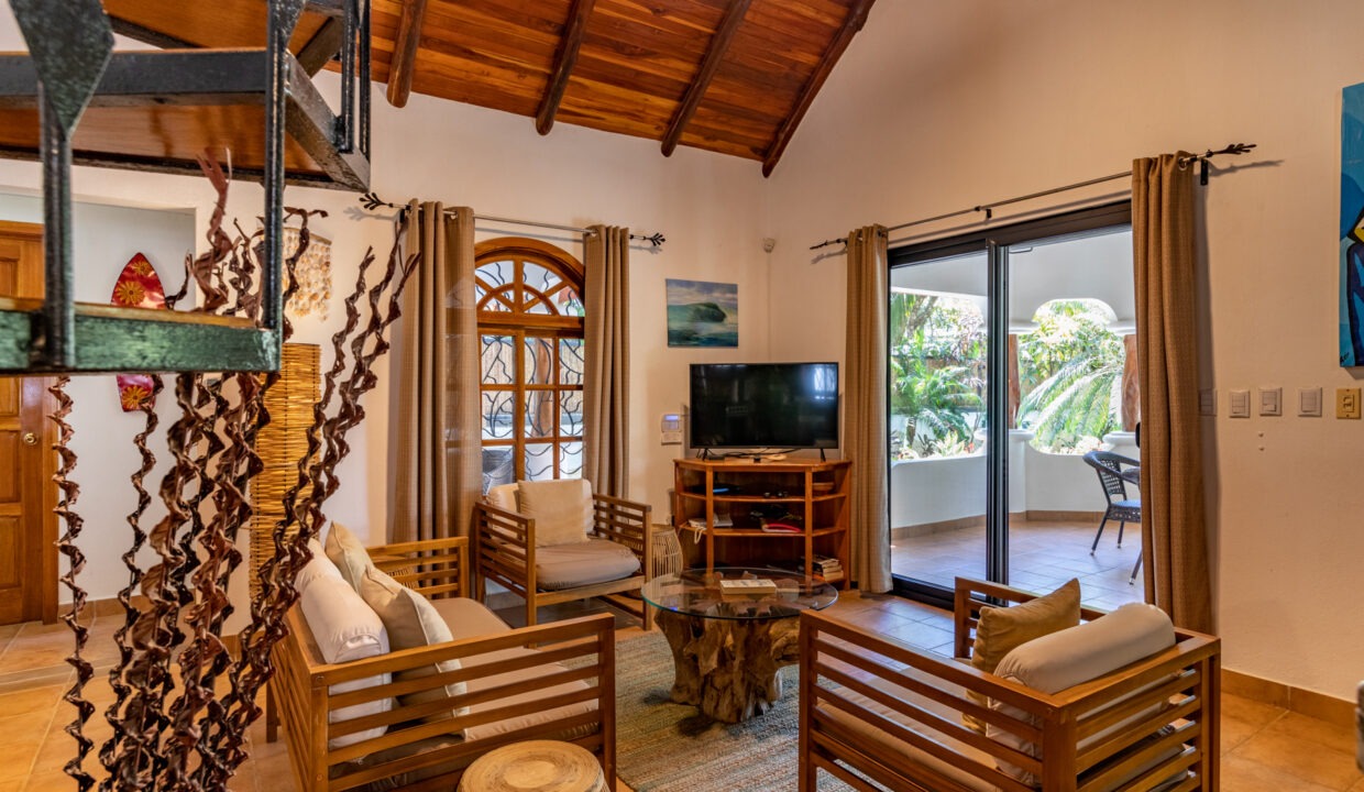 COSTA RICA LUXURY VILLA FOR SALE GUIONES BEACH (19)